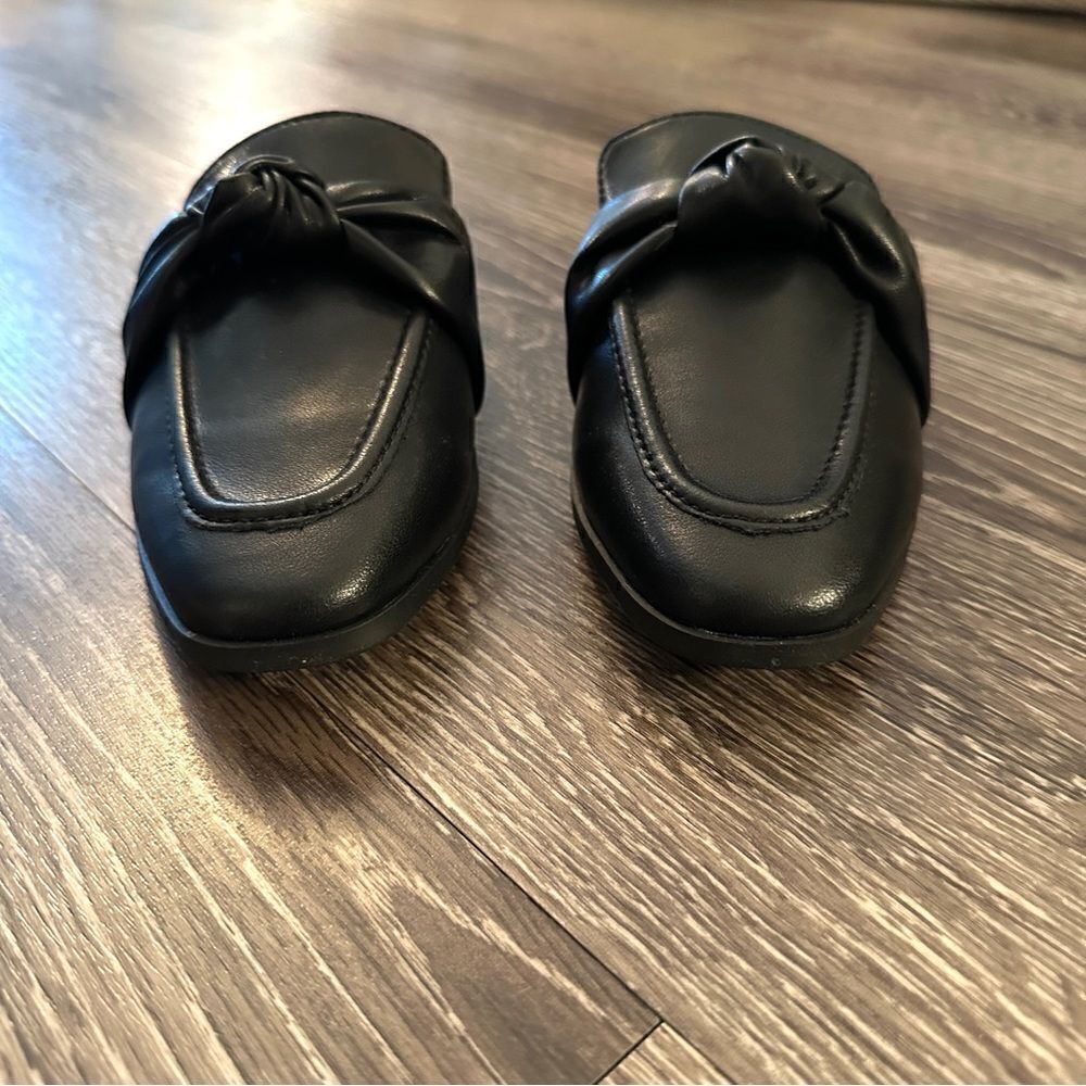 Steve Madden Chart Mule - Picture 5 of 8